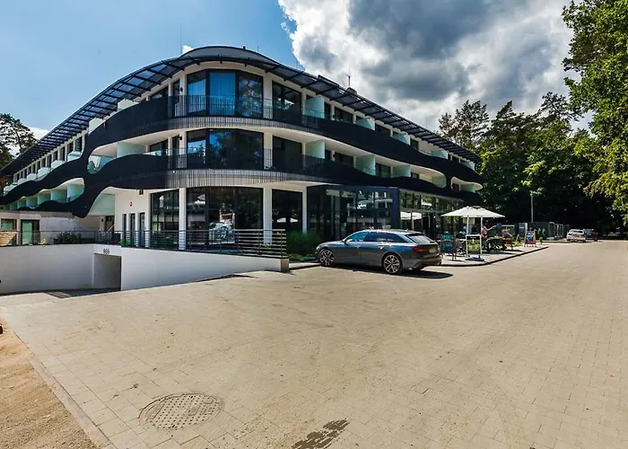 Sea Breeze By Amber *